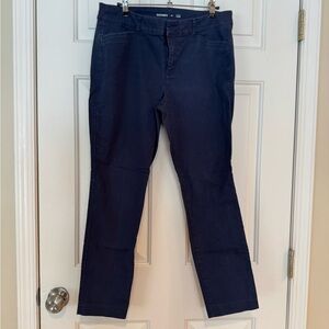 Old Navy Mid Rise Pixie Pant, 10